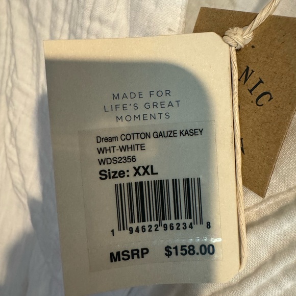 NWT Faherty whimsical dress with tiered mini length skirt, long billowy sleeves. - Picture 4 of 5